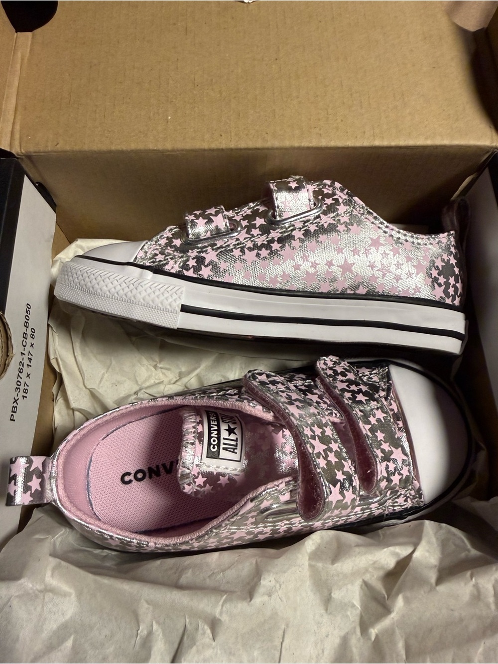 NIB Converse Chuck Taylor 2V OX Pink Silver Stars Toddler Size 8